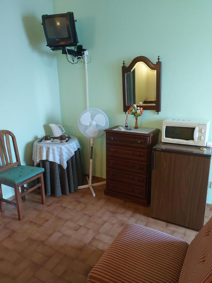 Guest House Pacifica Quarteira Buitenkant foto